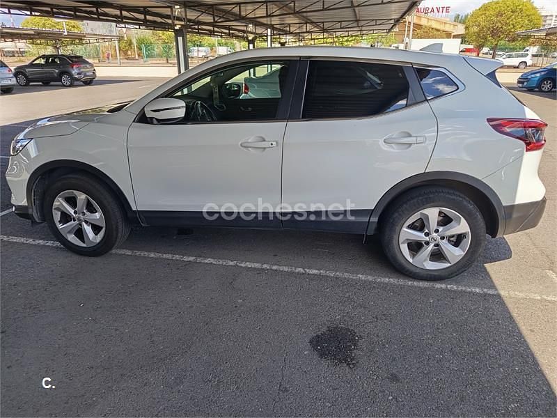 Usado Nissan Qashqai Acenta 115 CV (84 kW) 2018 Blanco SUV