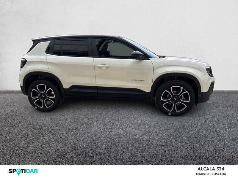 Usado Jeep Avenger Summit 100 CV (73 kW) 2024 Blanco SUV