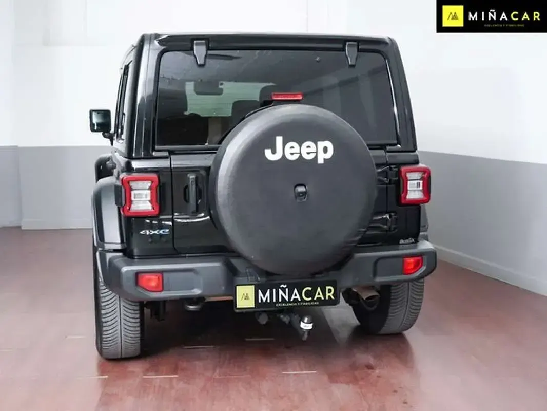 Usado Jeep Wrangler Unlimited Rubicon 381 CV (280 kW) 2022 Negro SUV