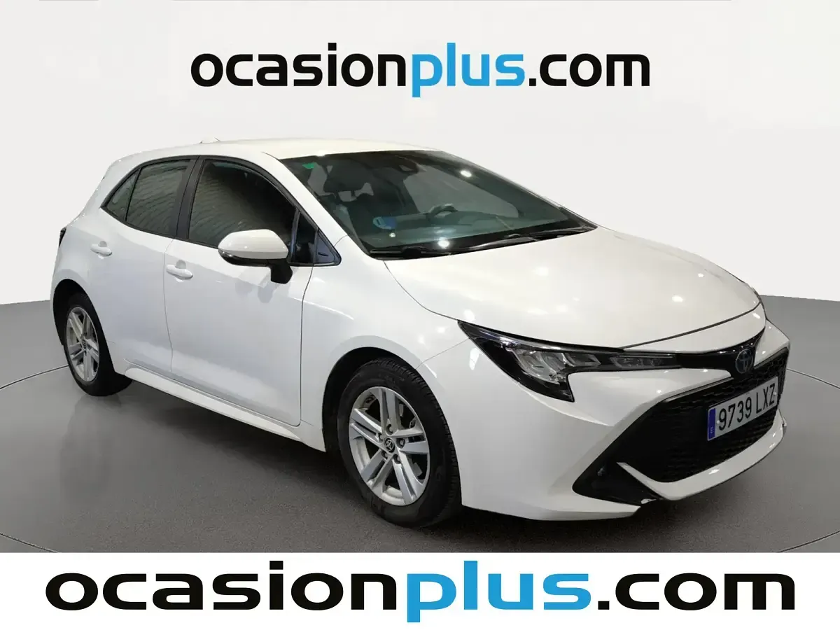 Usado Toyota Corolla Active 122 CV (89 kW) 2022 Blanco Berlina