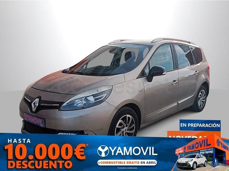 Usado Renault Grand Scénic III LIMITED 130 CV (95 kW) 2014 Beige Monovolumen