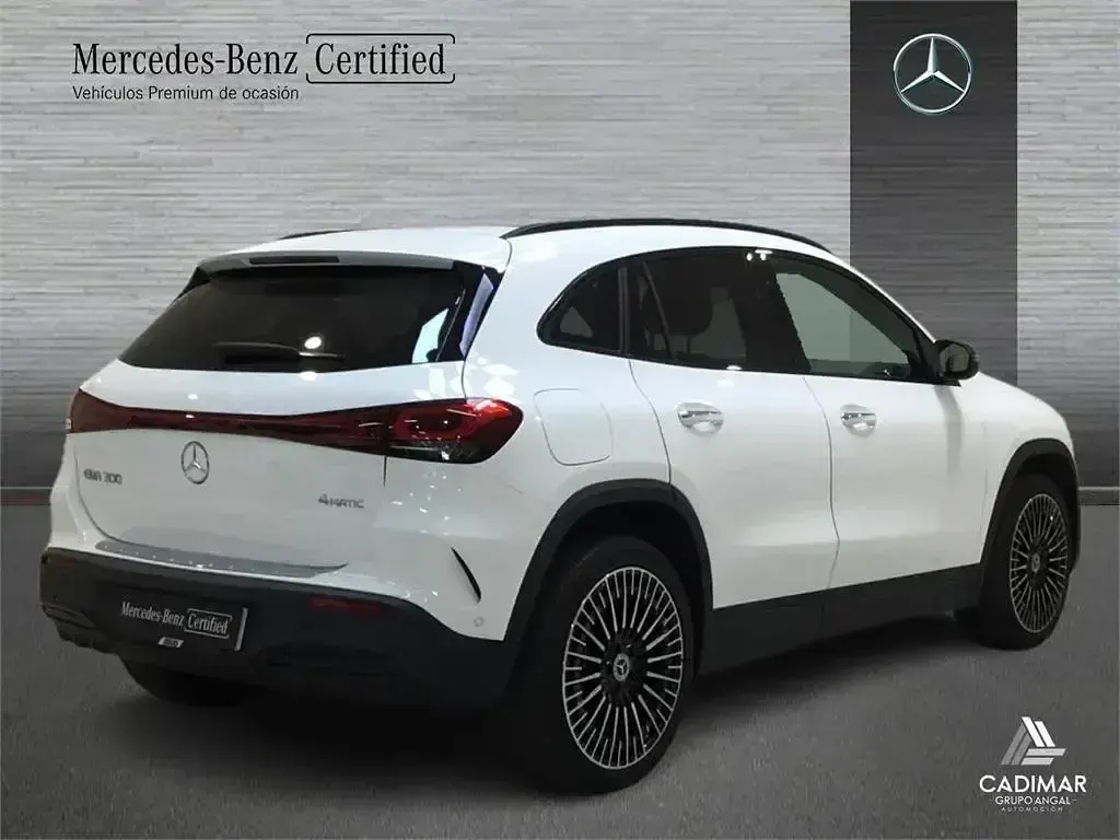 Occasion Mercedes EQA300 167 kW (228 PK) 2023 Wit SUV