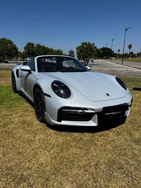 Usado Porsche 992 650 CV (478 kW) 2024 Gris Descapotable