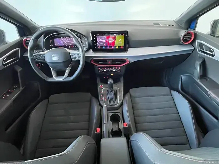 Usado Seat Ibiza FR 150 CV (110 kW) 2023 Azul Utilitario