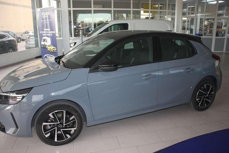 Usado Opel Corsa S 101 CV (74 kW) 2025 Gris Utilitario