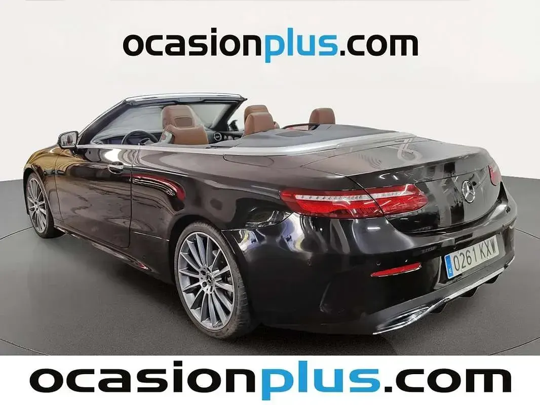 Usado Mercedes E220 AMG 194 CV (142 kW) 2019 Negro Descapotable