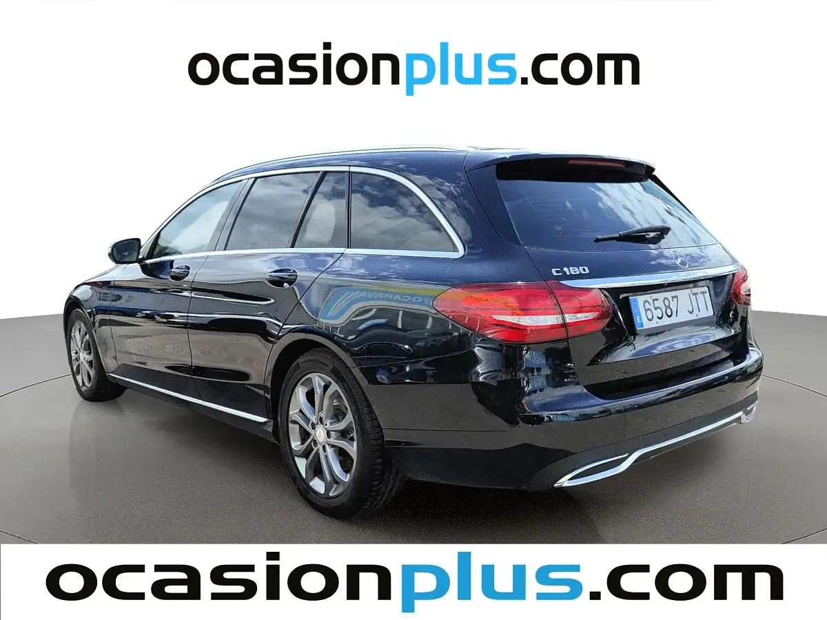 Usado Mercedes 180 156 CV (114 kW) 2016 Negro Berlina