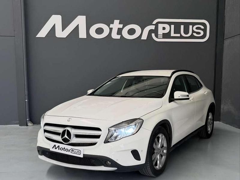 Usado Mercedes GLA220 AMG Edition 1 170 CV (125 kW) 2014 Blanco SUV