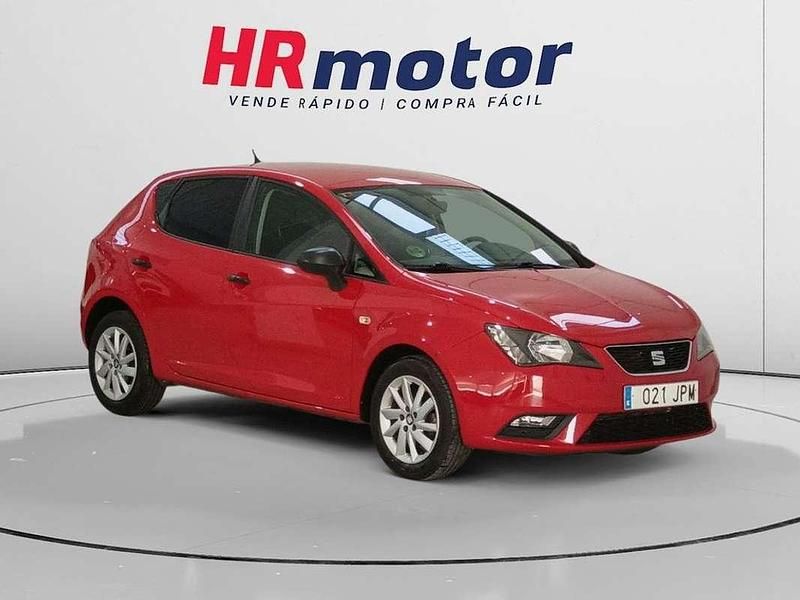 Rojo Usado 2016 Seat Ibiza Reference Utilitario | 9490 € (Precio justo) - Imagen 1/4