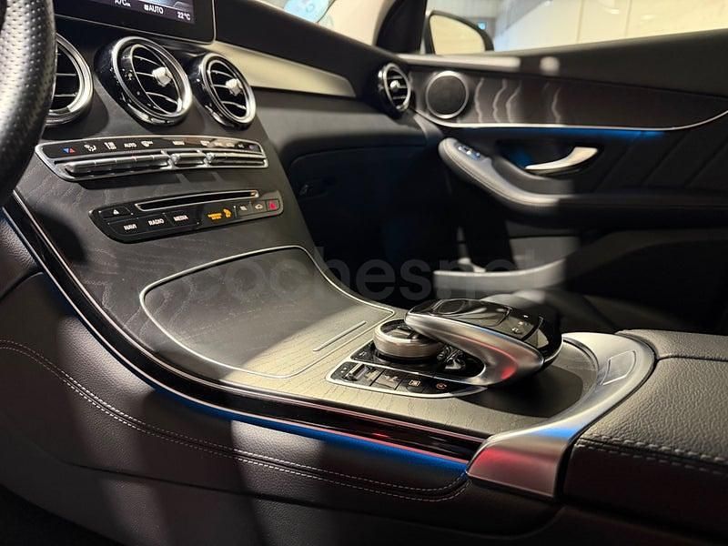Usado Mercedes GLC220 194 CV (142 kW) 2019 Gris / plata SUV