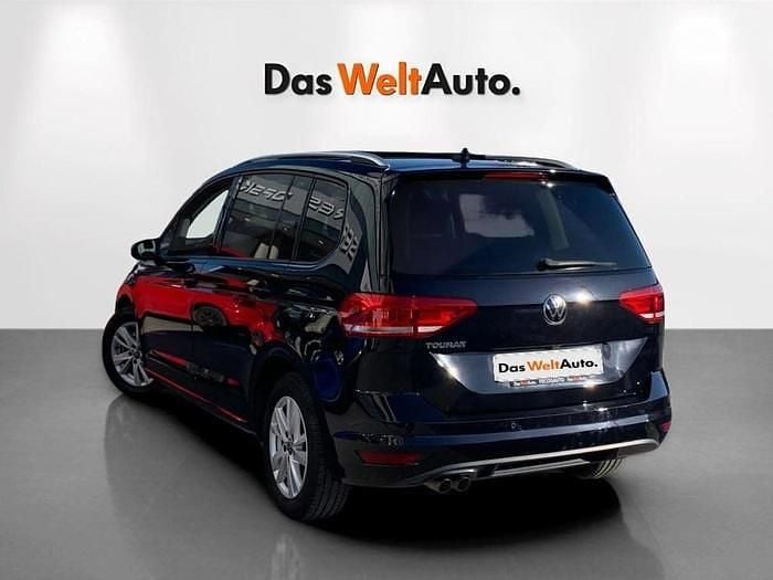 Negro Usado 2021 VW Touran Advance Monovolumen | 29.990 € (Un poco caro) - Imagen 1/4