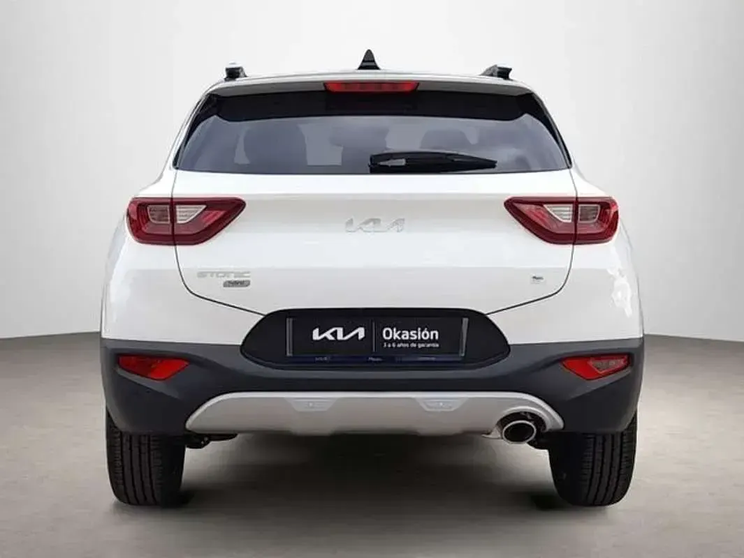 Usado Kia Stonic Style 101 CV (74 kW) 2024 Blanco SUV