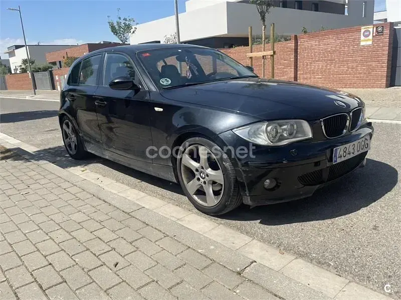 Usado BMW 120 163 CV (119 kW) 2005 Negro Utilitario