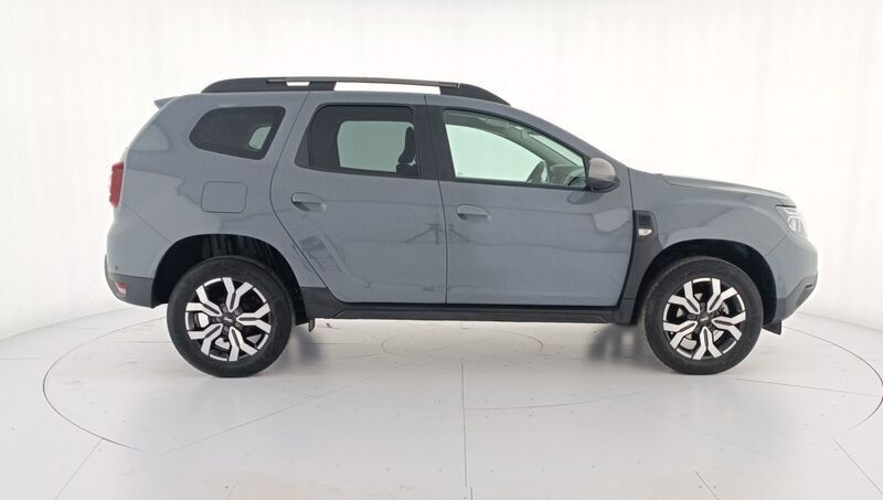 Usado Dacia Duster Journey 150 CV (110 kW) 2024 Gris SUV