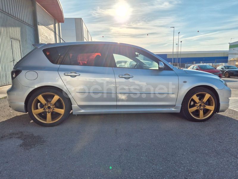 Usado Mazda 3 260 CV (191 kW) 2007 Gris / plata Berlina