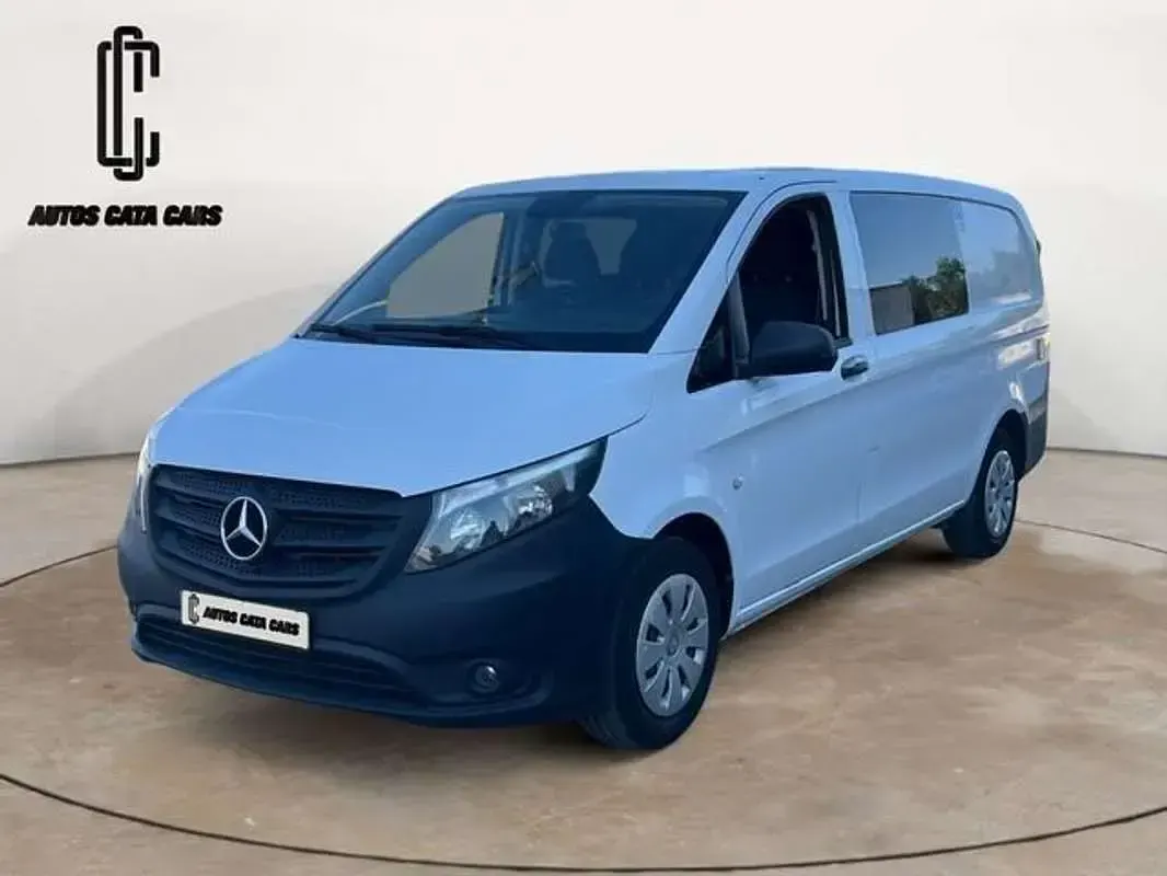 Usado Mercedes Vito 114 CV (83 kW) 2017 Blanco Van