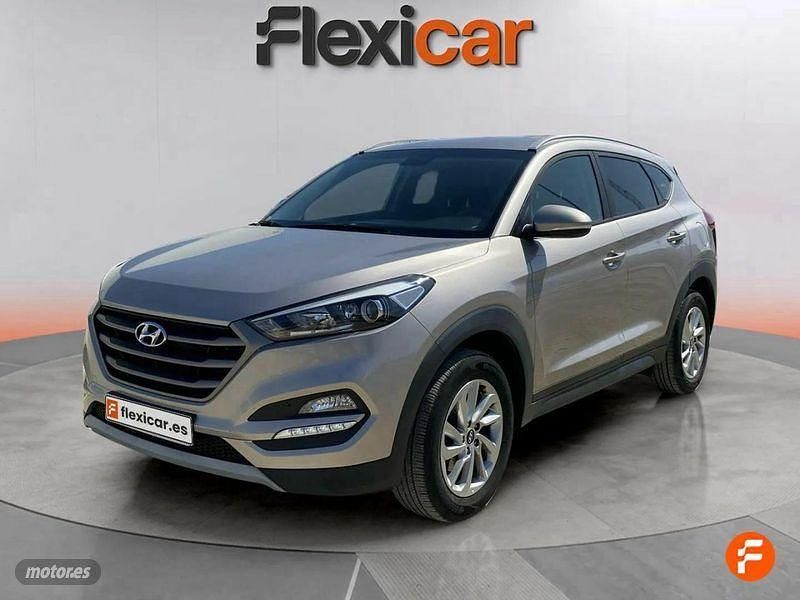 Usado Hyundai Tucson 115 CV (84 kW) 2018 Gris SUV