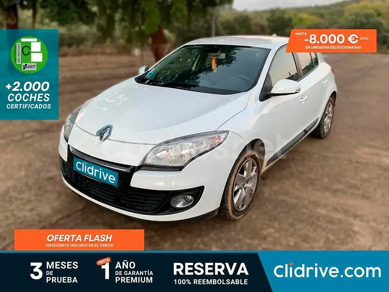 Blanco Usado 2012 Renault Mégane III Expression Berlina | 5490 € (Precio justo) - Imagen 1/3