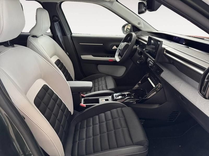 Käytetty Citroën e-C3 Aircross 83 kW (113 HP) 2025 Vihreä Katumaasturi