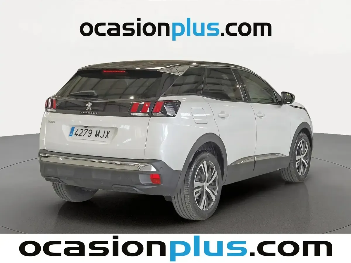 Usado Peugeot 3008 Allure 130 CV (95 kW) 2023 Blanco SUV