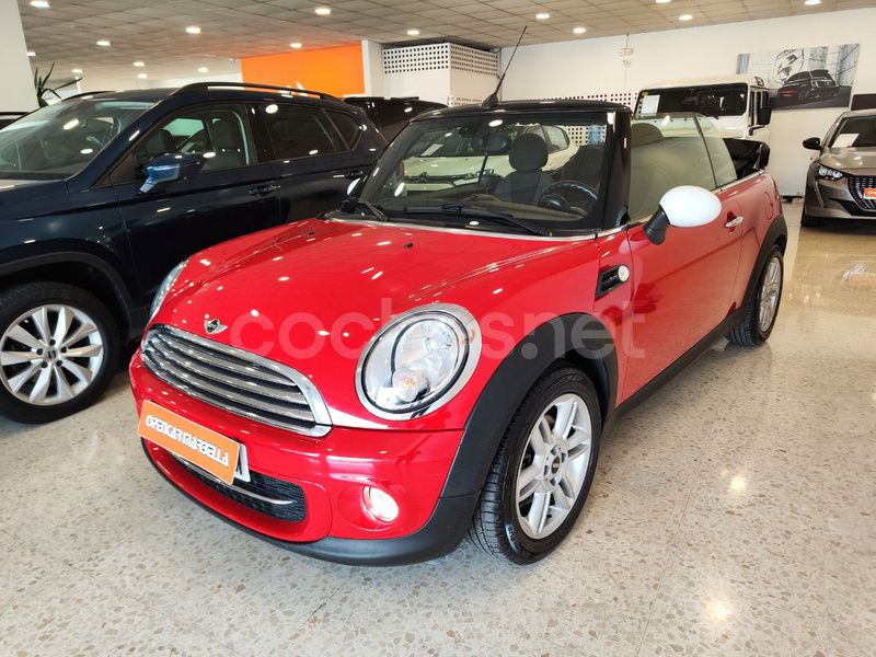 Usado Mini Cooper D Cabriolet 112 CV (82 kW) 2015 Rojo Descapotable