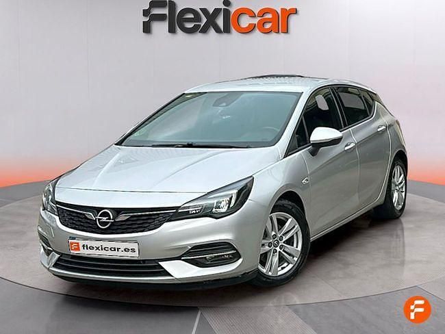 Usado Opel Astra Business Elegance 130 CV (95 kW) 2020 Gris Berlina