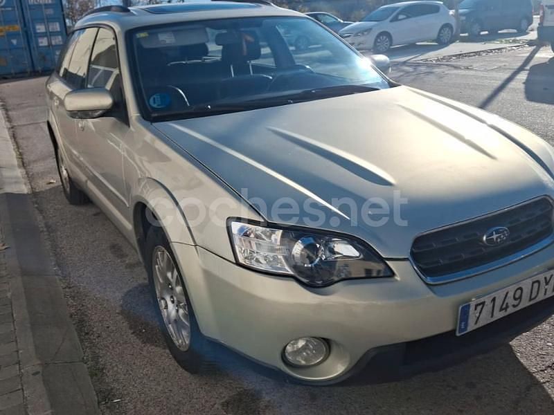 Gris / plata Usado 2006 Subaru Outback Familiar | 4800 € - Imagen 1/4