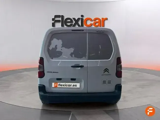 Usado Citroën Berlingo Live 102 CV (75 kW) 2019 Blanco Monovolumen