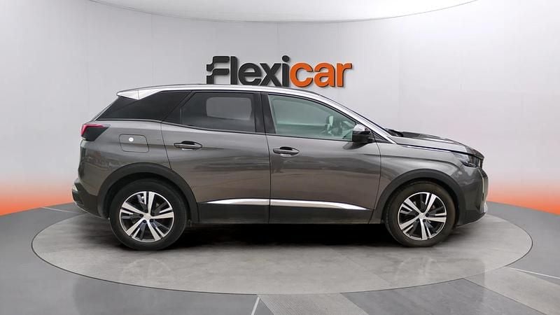Usado Peugeot 3008 Active 131 CV (96 kW) 2023 Gris SUV