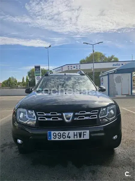 Usado Dacia Duster Ambiance 125 CV (91 kW) 2014 Negro SUV