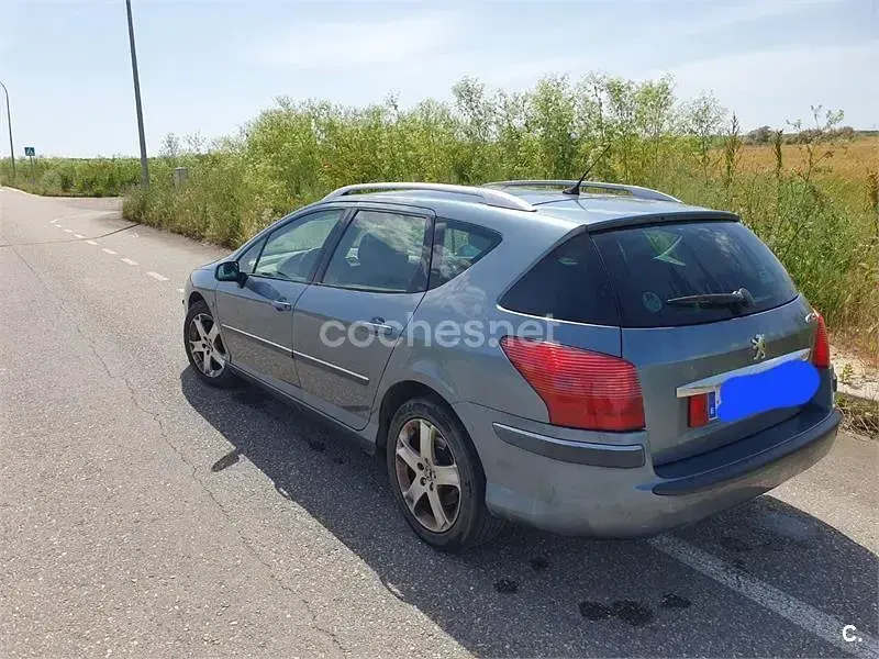 Usado Peugeot 407 136 CV (100 kW) 2005 Gris / plata Familiar