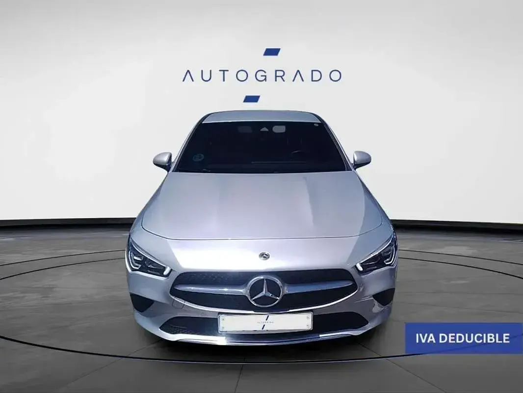 Usado Mercedes CLA220 190 CV (139 kW) 2021 Gris Coupe