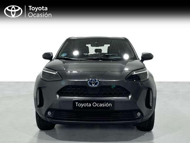 Usado Toyota Yaris Cross Active 116 CV (85 kW) 2022 Gris SUV