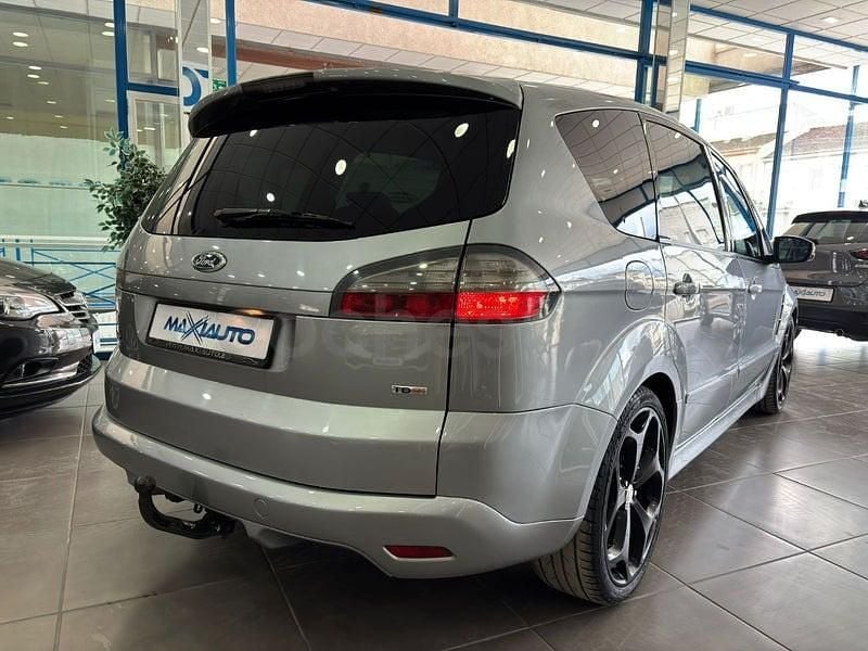 Usado Ford S-MAX S 140 CV (102 kW) 2007 Gris Monovolumen