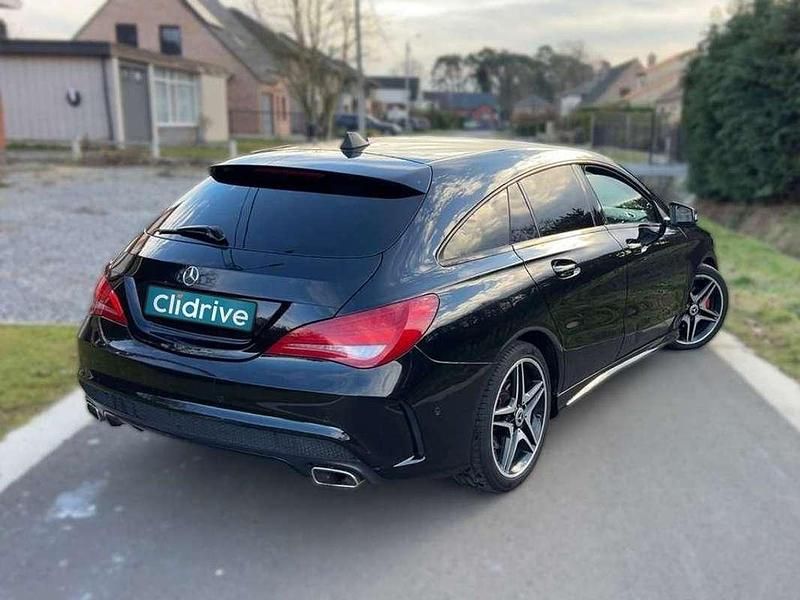 Usado Mercedes C220 177 CV (130 kW) 2015 Negro Familiar