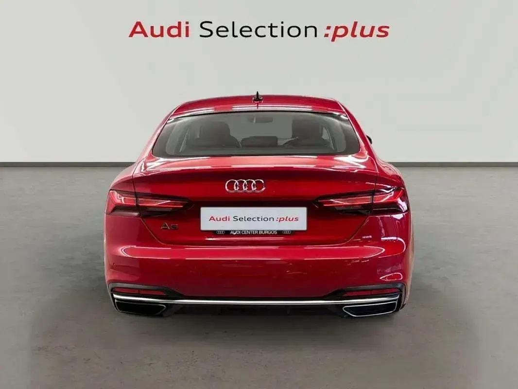 Usado Audi A5 Sportback Advanced 204 CV (150 kW) 2022 Rojo Utilitario
