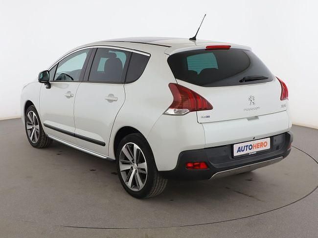 Usado Peugeot 3008 Allure 121 CV (88 kW) 2014 Blanco SUV