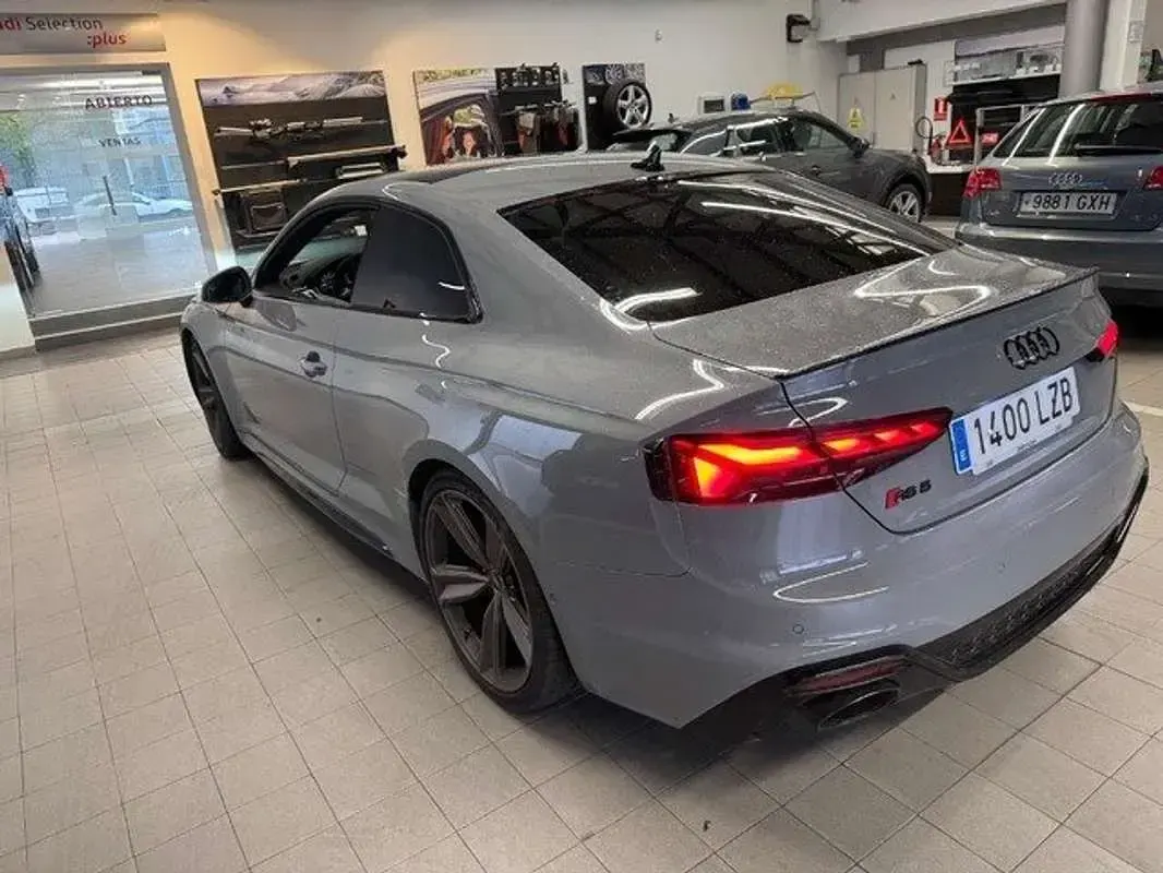 Usado Audi RS5 Exclusive 450 CV (330 kW) 2022 Gris Coupe