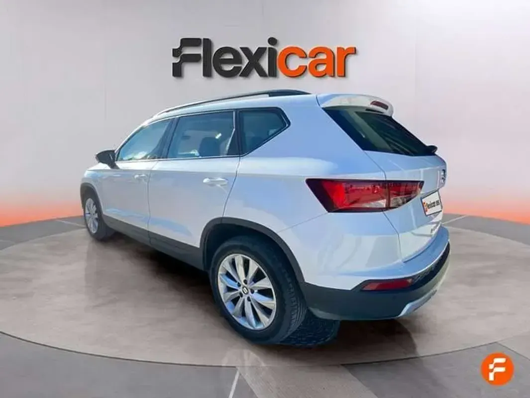 Usado Seat Ateca Ecomotive 116 CV (85 kW) 2019 Blanco SUV