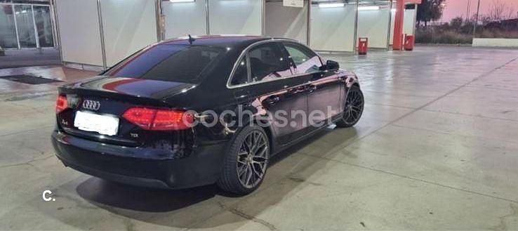 Negro Usado 2011 Audi A4 Berlina | 9500 € (Precio justo) - Imagen 1/2
