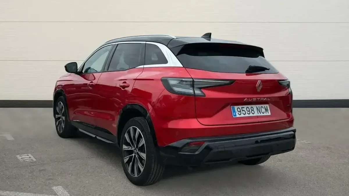 Usado Renault Austral Techno 200 CV (147 kW) 2025 Rojo SUV