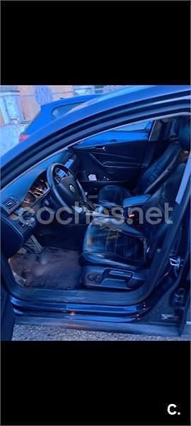 Begagnad VW Passat Trendline 140 HK (102 kW) 2006 Grå Sedan