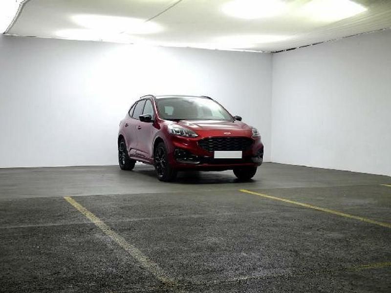 Usado Ford Kuga ST-Line X 225 CV (165 kW) 2023 Rojo SUV