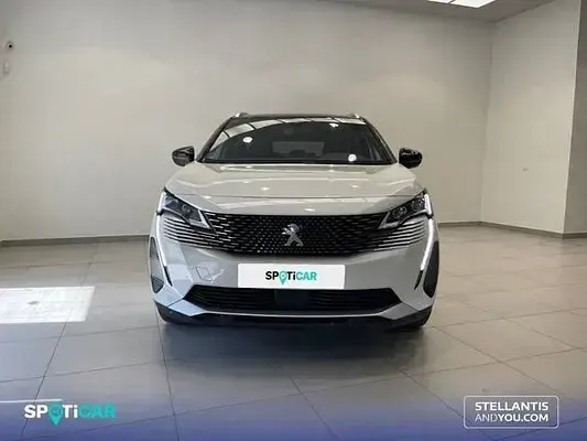 Usado Peugeot 5008 GT 180 CV (132 kW) 2022 SUV