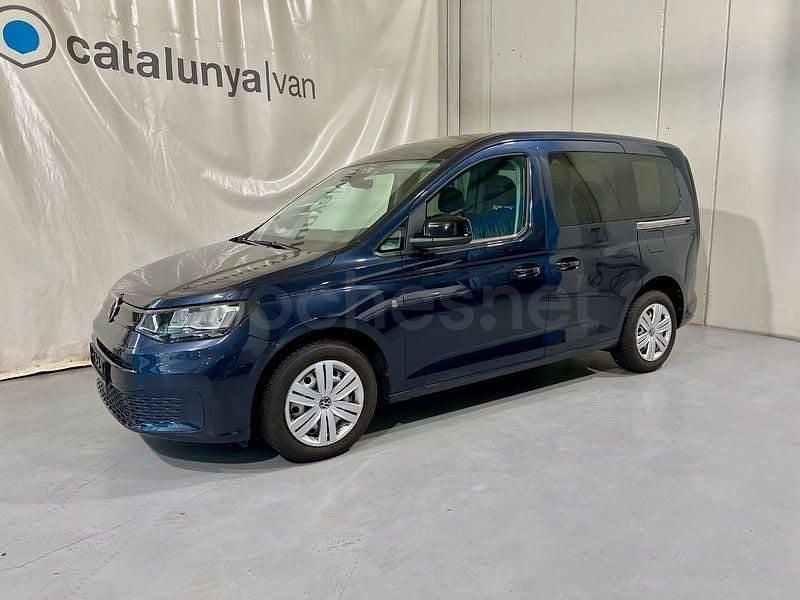 Usado VW Caddy Beach 102 CV (75 kW) 2021 Azul Monovolumen