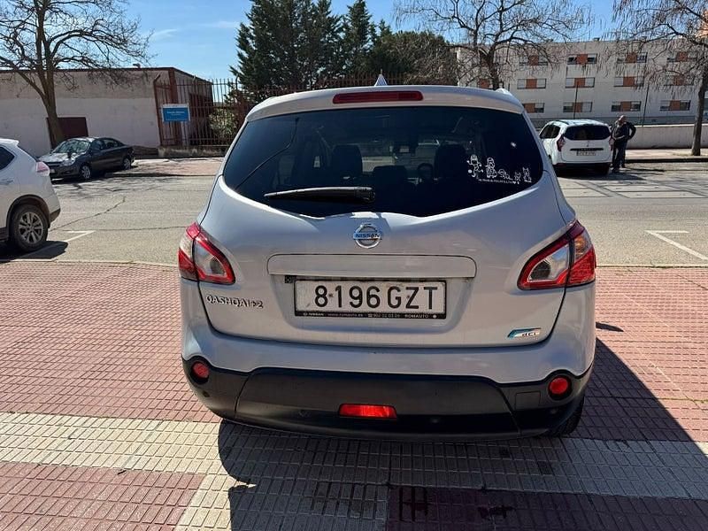 Usado Nissan Qashqai +2 Tekna 110 CV (80 kW) 2011 Gris / plata SUV