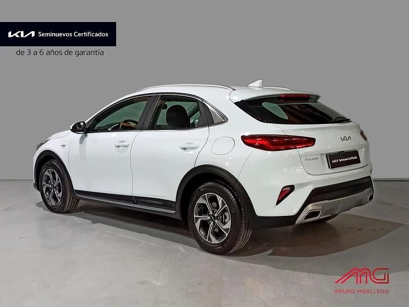 Nuevo Kia XCeed 115 CV (84 kW) 2026 Blanco SUV