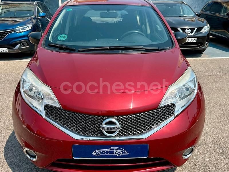 Usado Nissan Note Acenta 80 CV (58 kW) 2014 Granate Monovolumen