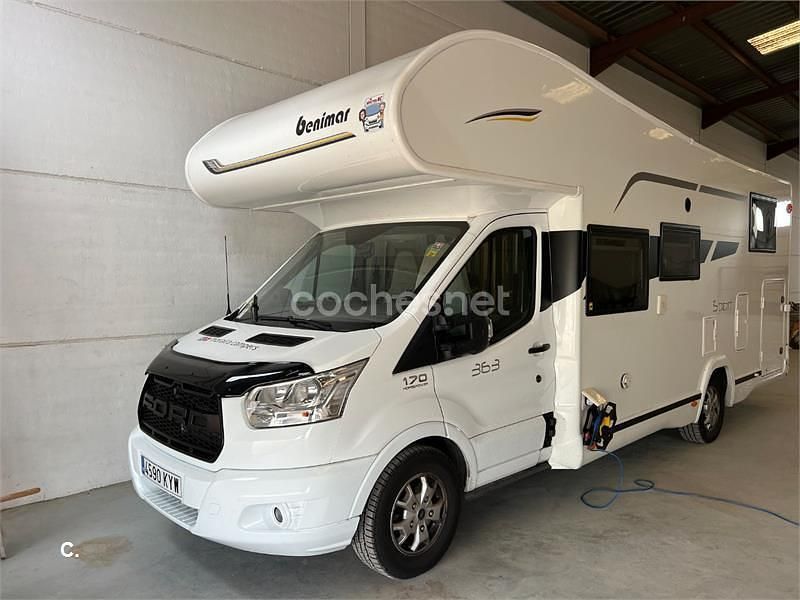 Usado Ford Transit Custom Limited 185 CV (136 kW) 2020 Blanco Monovolumen