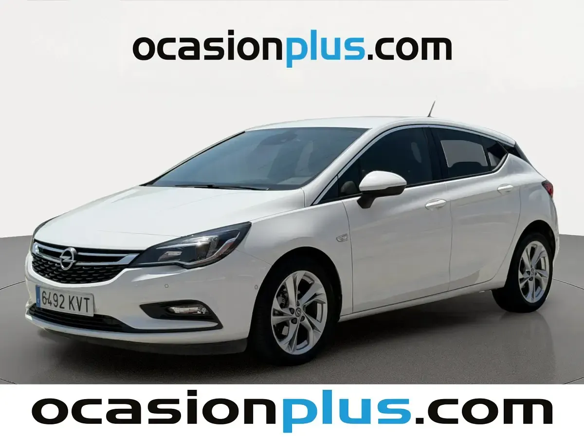 Usado Opel Astra Dynamic 110 CV (80 kW) 2019 Blanco Utilitario
